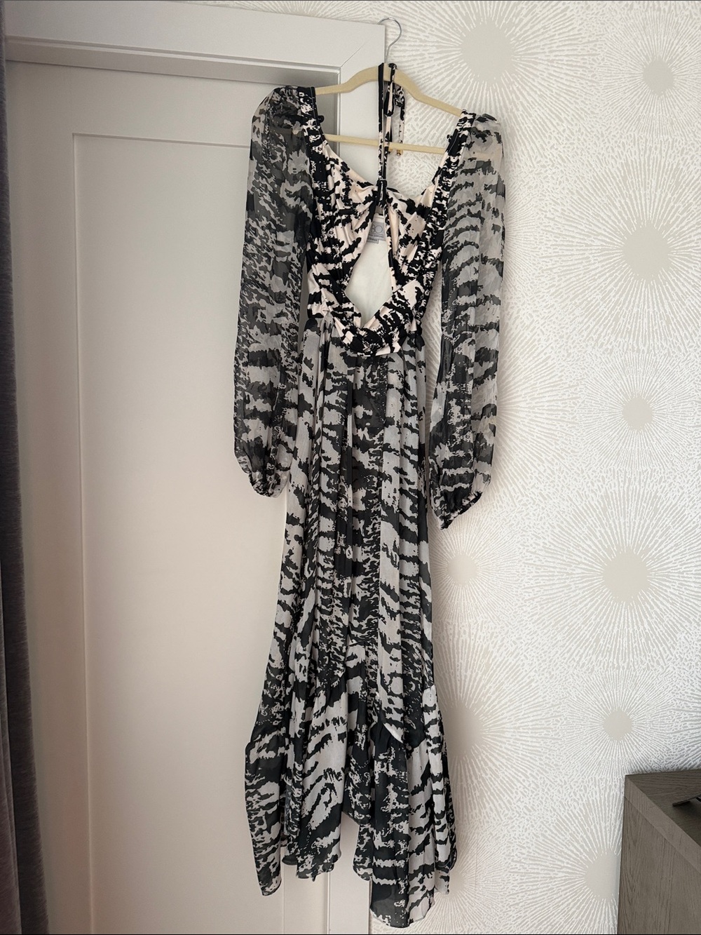 Black & White Patterned Women's Maxi Dress with Keyhole Back by Patbo sz L